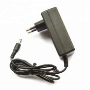 آداپتور دیواری 24 ولت 1 آمپر